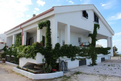 Casa Vacanze Vieste, Grates Villa