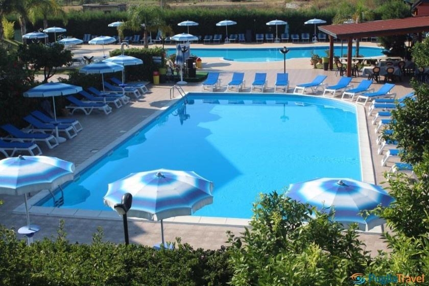 Club Esse Aquilia Beach Village