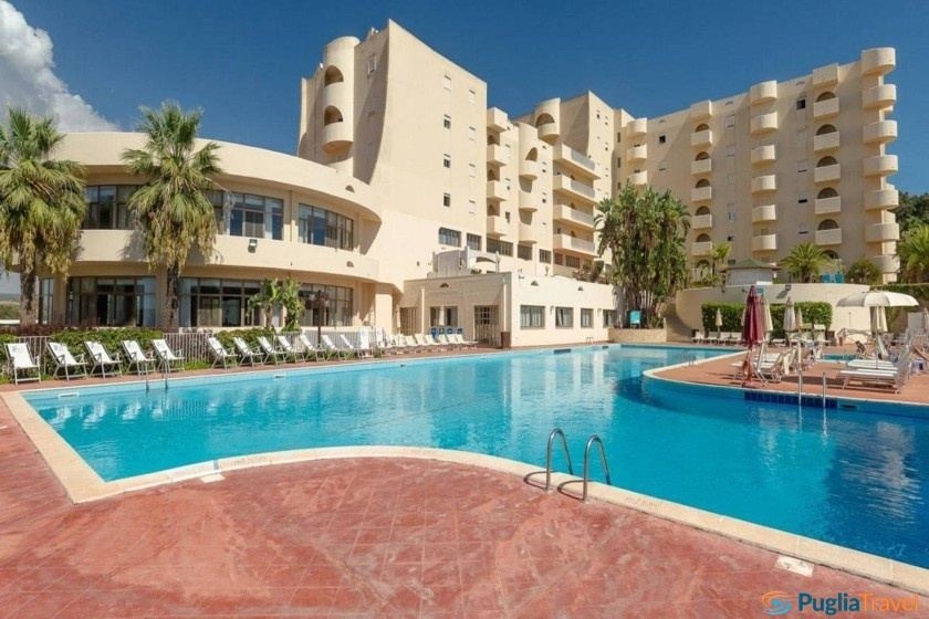 Paradise Beach Resort