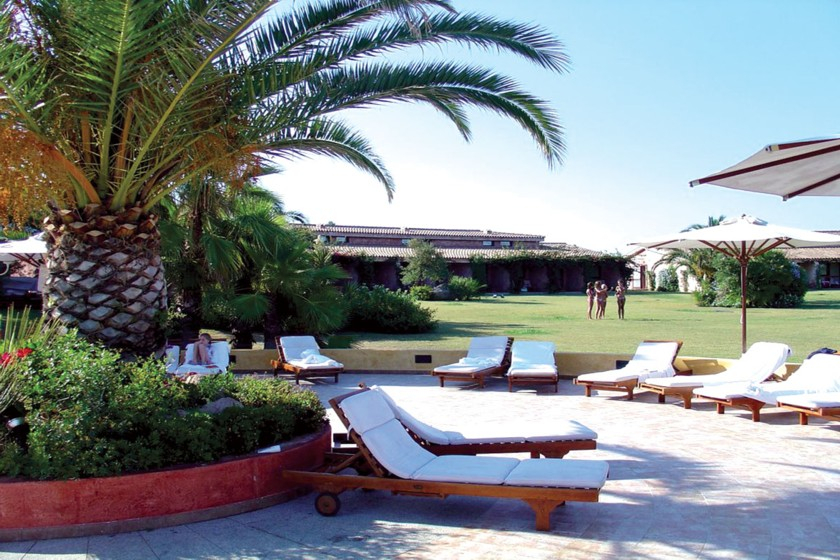 Sant’Elmo Beach Hotel