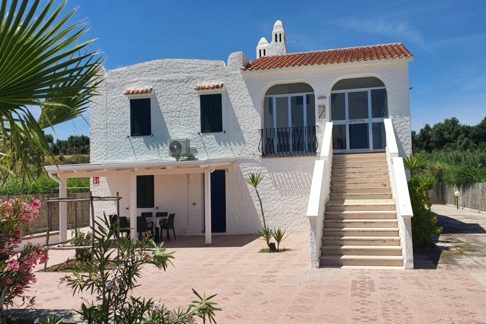 -Villa Mariangela Lungomare Mattei Pizzomunno Vieste